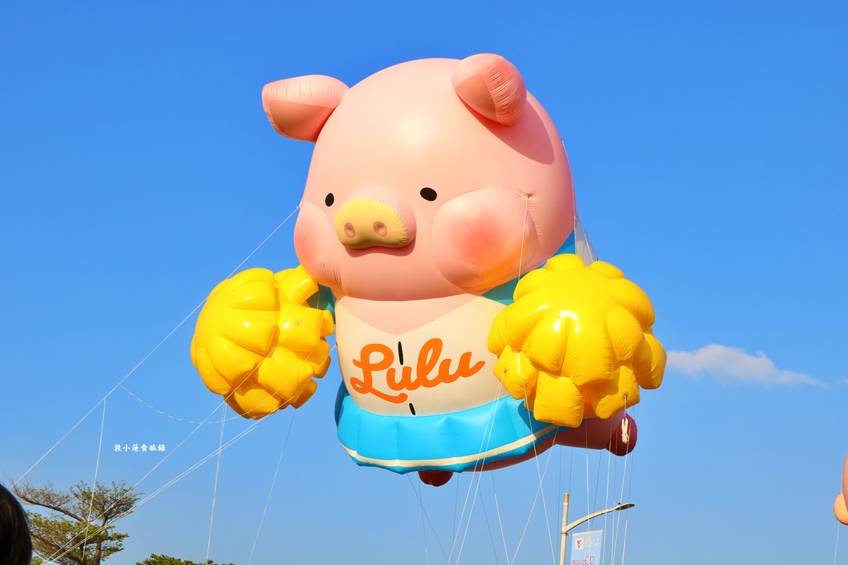 2025 OPEN!夢時代大氣球遊行‧OPEN大氣球遊行來了！高雄夢時代熱鬧登場，超過20組卡通偶像 OPEN! RUN氣球路跑!!