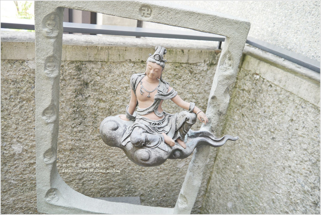 P1290761