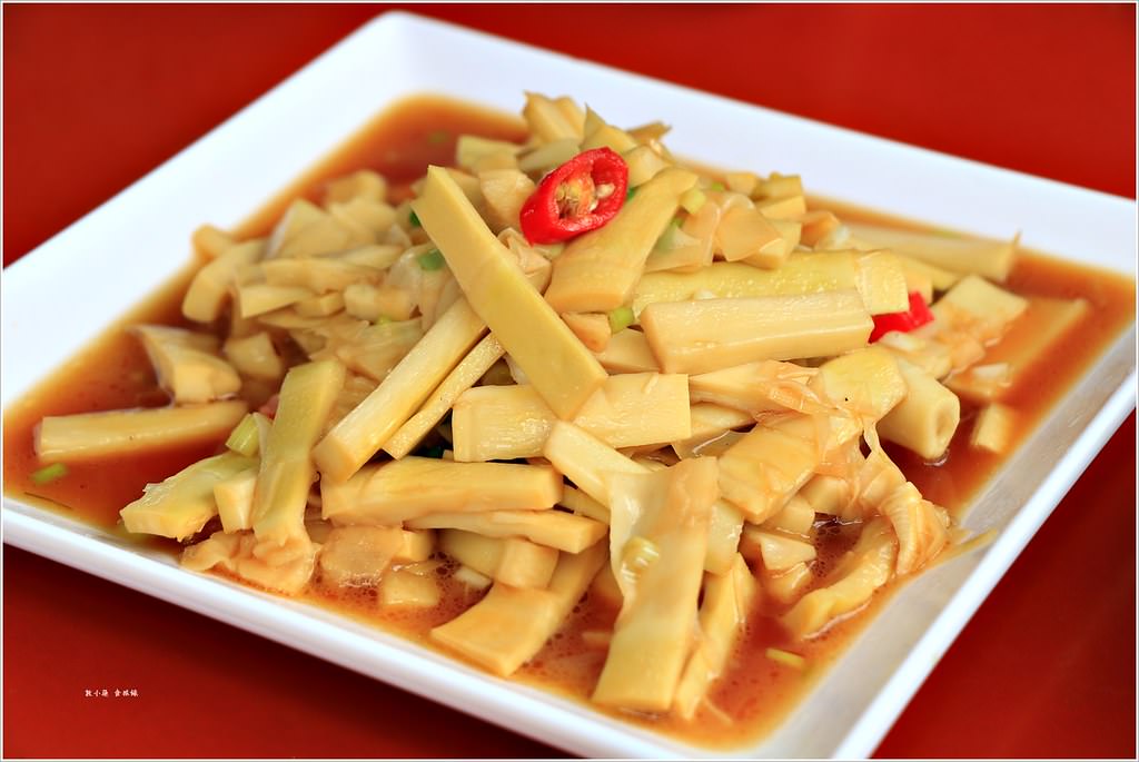 桂竹林休閒餐廳‧古坑特色餐廳,預約才吃的到咖啡黃金甕仔雞、好喝養生香菇雞湯以及無敵下飯筍乾爌肉 - 第15張圖 IMG_8031