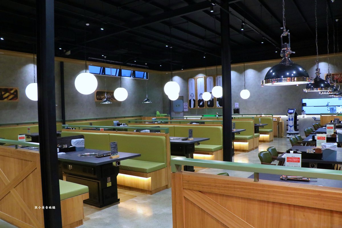 小琉球雀爾思燒肉Cheers Beer & Barbecue‧小琉球室內最大無煙燒肉店,海鮮、鮮蝦、牛肉、生蚵無限量供應吃到飽 - 第4張圖