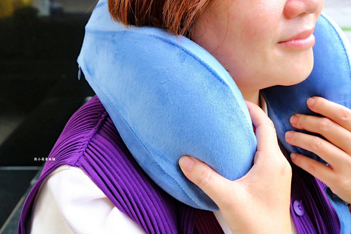 【旅行好物】Travel Blue 英國藍旅‧旅途有型經典款禮盒,親膚烤漆斜背包新品上市,寧靜頸枕人體工學設計,柔軟舒適旅行長途必備!! - 第14張圖