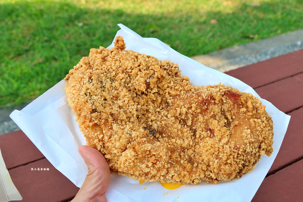 翰鼎豆乳豬‧文藻校區最夯的排隊便當,百元份量多到嚇嚇叫的豆乳豬飯!! - 第18張圖