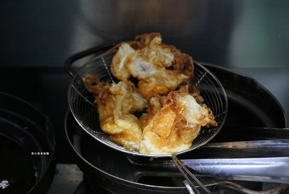 竹力亭 台南復國總店‧雞排炸蛋沙拉蔥油餅，超夯超狂排隊下午茶，在地人最推的午茶點心!!!