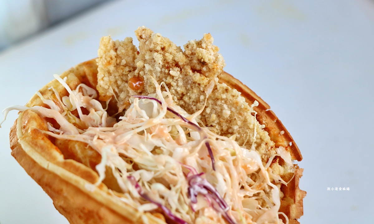 竹力亭 台南復國總店‧雞排炸蛋沙拉蔥油餅，超夯超狂排隊下午茶，在地人最推的午茶點心!!!