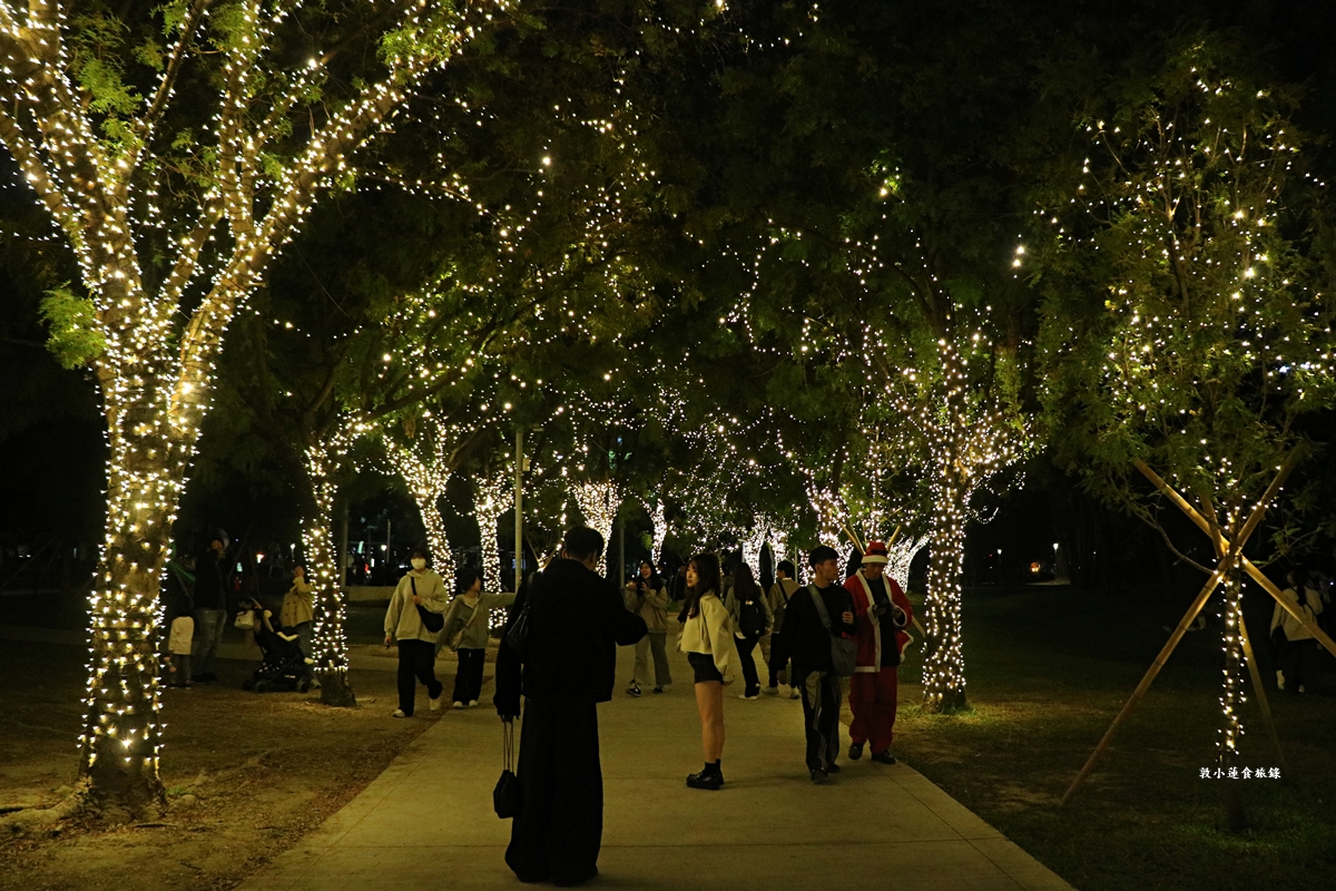 2025中央公園聖誕節‧聚光成城 聖誕禮讚, 中央聖誕小鎮市集、聖誕樹點燈,一起從12月玩到跨年吧!! - 第16張圖 2025中央公園聖誕節‧聚光成城 聖誕禮讚, 中央聖誕小鎮市集、聖誕樹點燈,一起從12月玩到跨年吧!!