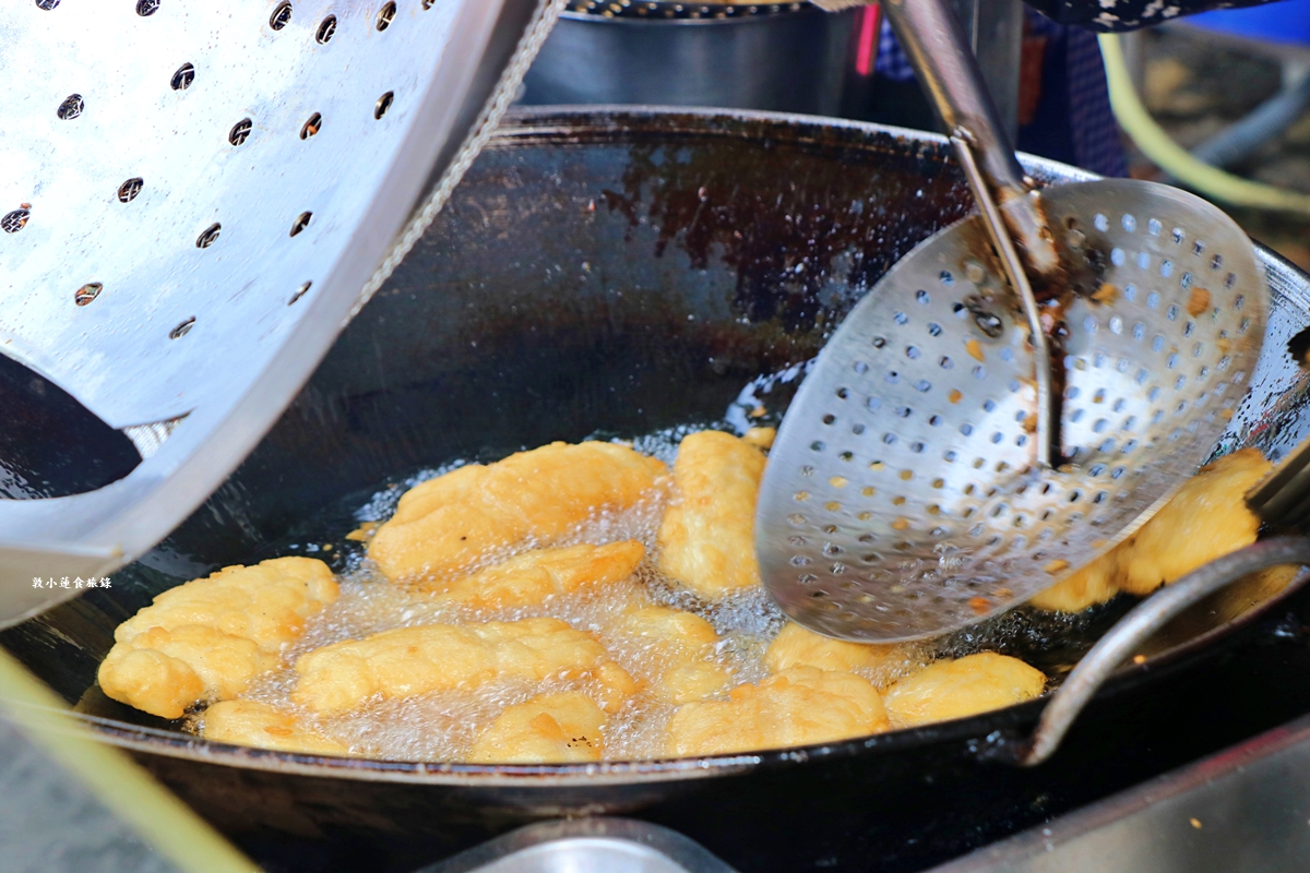 蓮池潭白糖粿芝麻球‧冬日限定 30年老店，一周只賣四天!!白糖粿 只要15元!!