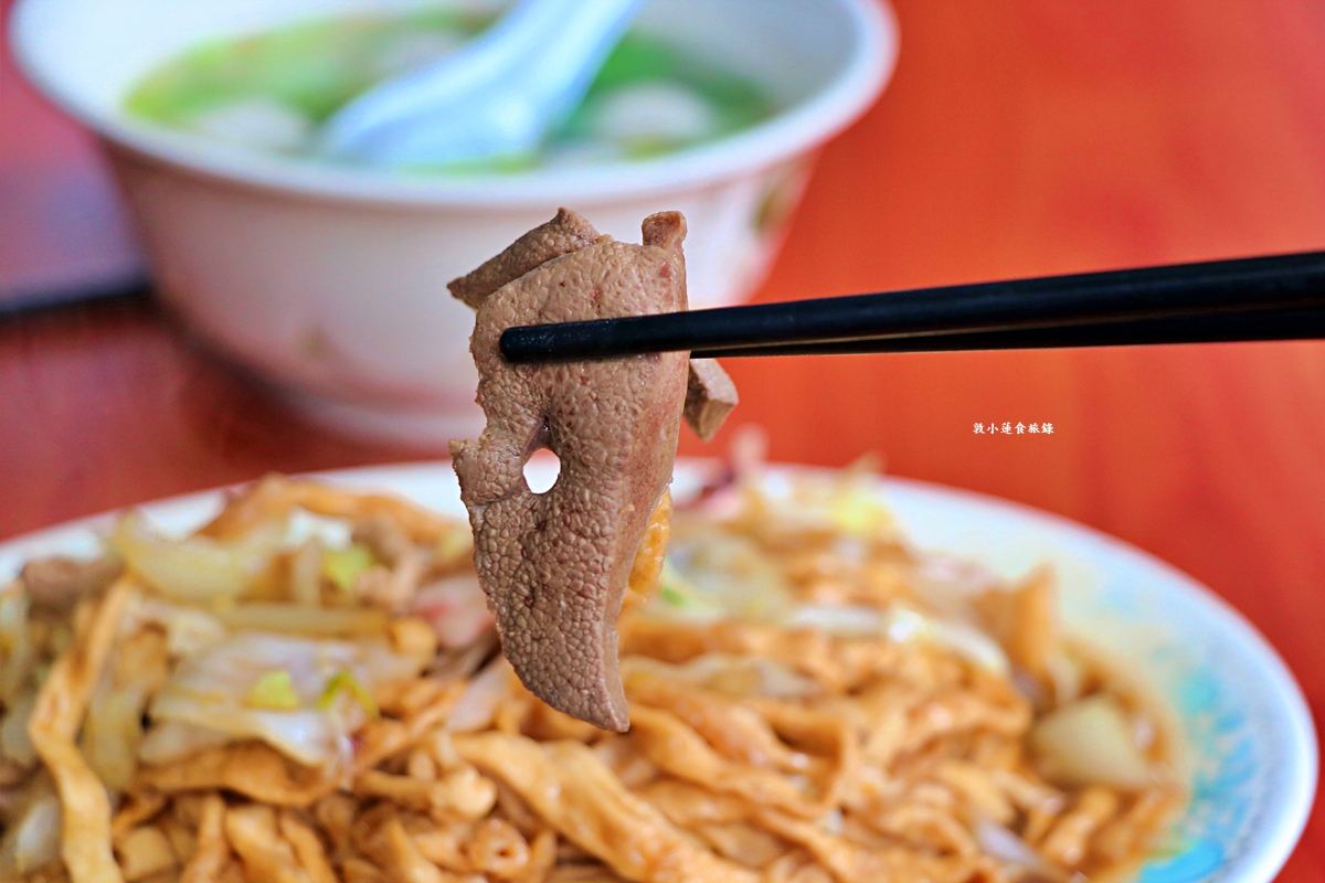 阿婆意麵‧師大公園旁的六十年炒麵攤,古早味的炒意麵酸甜口感,銅板美食物超所值!! - 第14張圖 阿婆意麵‧師大公園旁的六十年炒麵攤,古早味的炒意麵酸甜口感,銅板美食物超所值!!