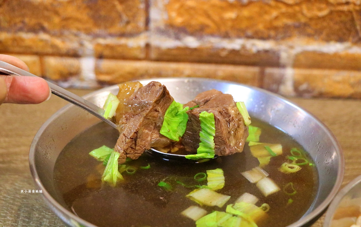 南翔麵食館‧手工麵Q彈大食量者的最愛,推薦麻婆豆腐麵!! - 第12張圖 南翔麵食館‧手工麵Q彈大食量者的最愛,推薦麻婆豆腐麵!!